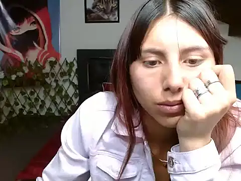 Snapshot of LuluKiss_ chatting on 11.05.25 LuluKiss online show from 11.05.25