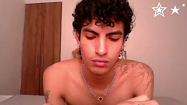 axel love13 online show from 03.14.26