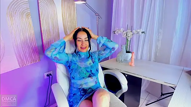 Snapshot of mafe_cream chatting on 11.06.25 mafe cream online show from 11.06.25