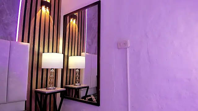 Carlotta de velour online show from 02.24.26