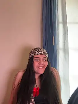 Snapshot of candicewest_ chatting on 02.01.26 candicewest online show from 02.01.26