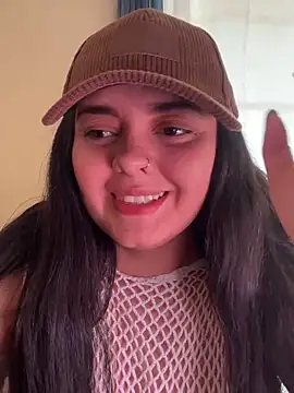 Snapshot of candicewest_ chatting on 02.02.26 candicewest online show from 02.02.26