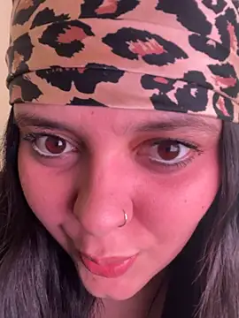 Snapshot of candicewest_ chatting on 03.05.26 candicewest online show from 03.05.26