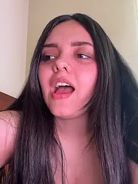 Snapshot of candicewest_ chatting on 03.06.26 candicewest online show from 03.06.26