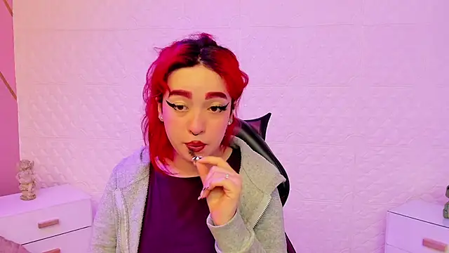 Snapshot of Dakkotta__ chatting on 11.08.25 Dakkotta online show from 11.08.25