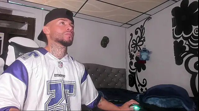 couple-hothot online show from 11.19.25