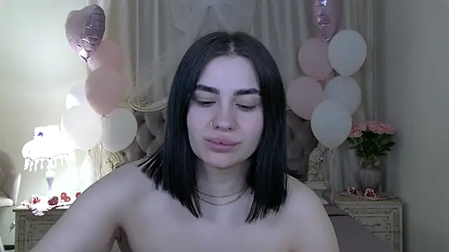 AdrianaTorres online show from 02.17.26