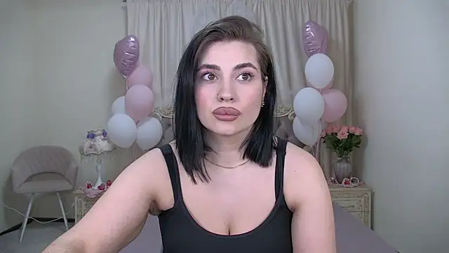 AdrianaTorres online show from 02.24.26