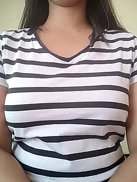 Tripti-Dimri online show from 11.17.25