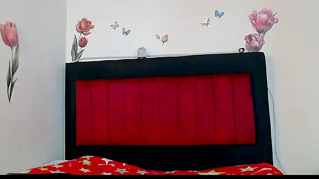 Snapshot of AMARYXS chatting on 03.05.26 AMARYXS online show from 03.05.26