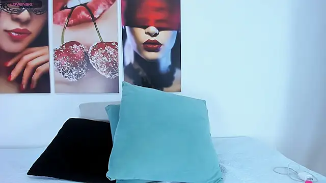 Andhrea Vale online show from 01.07.26