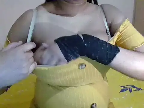 Snapshot of indianpatakha chatting on 04.16.26 indianpatakha online show from 04.16.26