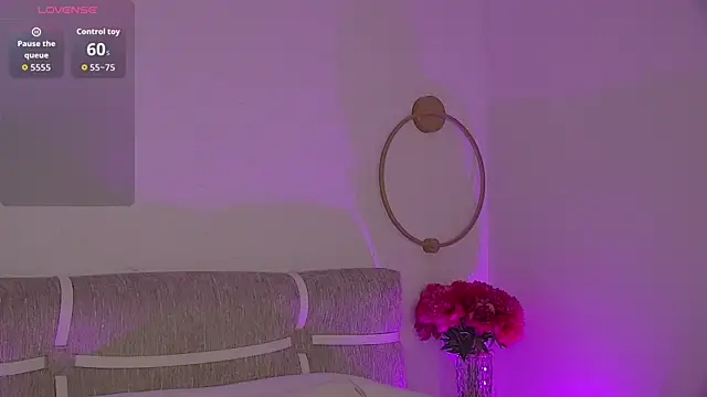 Eva Devine online show from 05.30.26