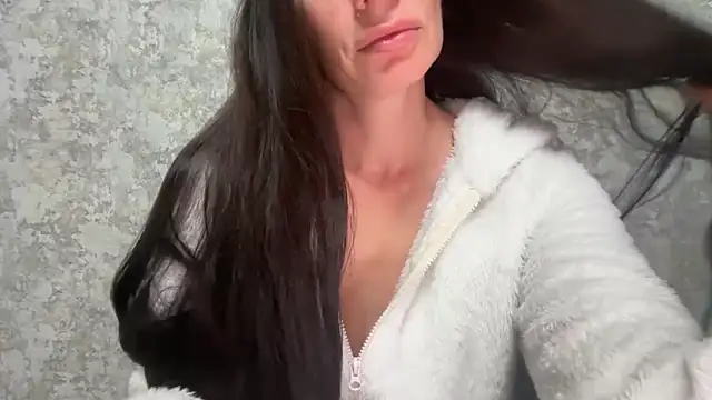 Angelinaa19 online show from 04.22.26