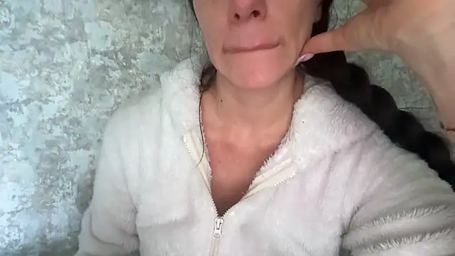 Angelinaa19 online show from 04.25.26