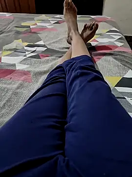 Snapshot of iiseemasingh chatting on 11.16.25 iiseemasingh online show from 11.16.25