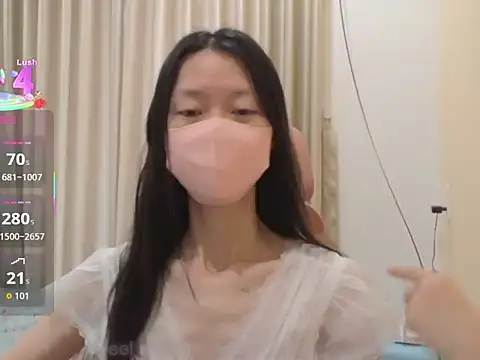 Lil-Cherries online show from 11.16.25