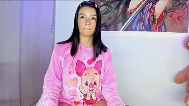 Snapshot of KIMMY_MONTIELL chatting on 12.15.25 KIMMY MONTIELL online show from 12.15.25