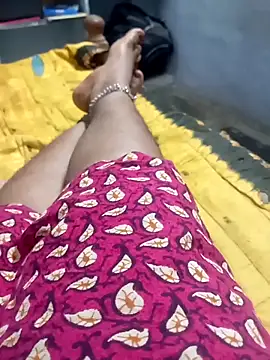Snapshot of Rathi_telugu_couple chatting on 04.21.26 Rathi telugu couple online show from 04.21.26