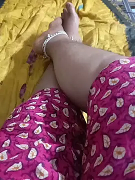 Snapshot of Rathi_telugu_couple chatting on 06.19.26 Rathi telugu couple online show from 06.19.26