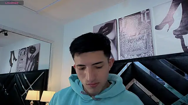 Un Sluttyy online show from 04.23.26