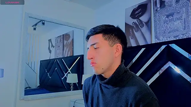 Un Sluttyy online show from 05.19.26