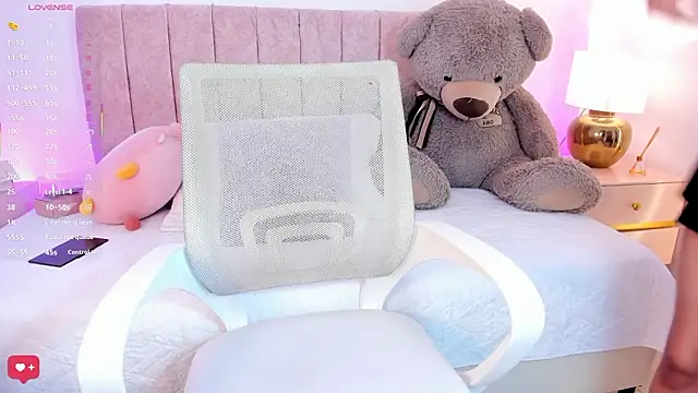 nia20  online show from 02.02.26