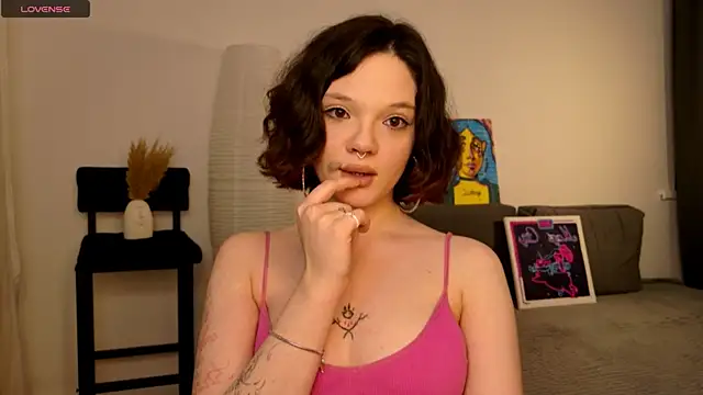 Snapshot of Sweety_cheeky chatting on 02.06.26 Sweety cheeky online show from 02.06.26