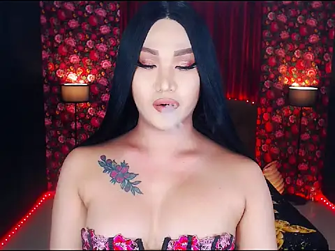 PlayfullOliviaTS online show from 04.23.26