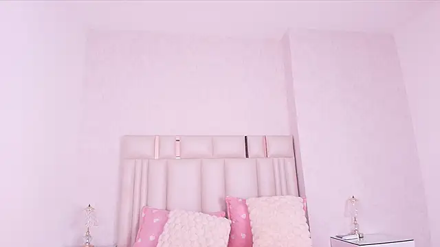 alanarose18 online show from 05.27.26