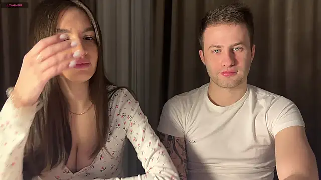 Snapshot of dominantrodri chatting on 11.18.25 dominantrodri online show from 11.18.25