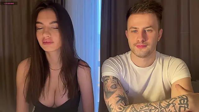 Snapshot of dominantrodri chatting on 11.28.25 dominantrodri online show from 11.28.25