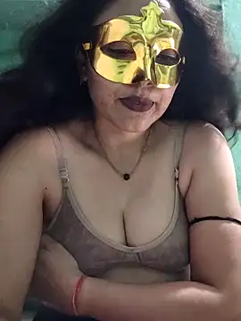 Snapshot of Piya_Bakshi chatting on 04.02.26 Piya Bakshi online show from 04.02.26