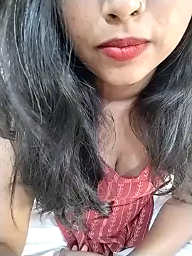 Snapshot of Sexy_Divya__ chatting on 05.04.26 Sexy Divya online show from 05.04.26