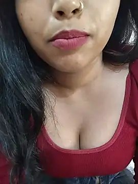 Snapshot of Sexy_Divya__ chatting on 05.15.26 Sexy Divya online show from 05.15.26