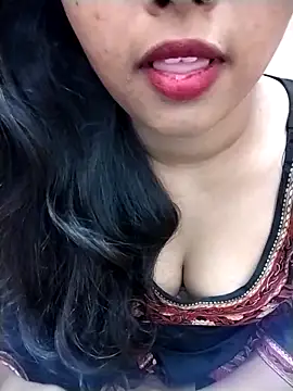 Snapshot of Sexy_Divya__ chatting on 05.27.26 Sexy Divya online show from 05.27.26