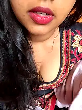 Snapshot of Sexy_Divya__ chatting on 05.29.26 Sexy Divya online show from 05.29.26