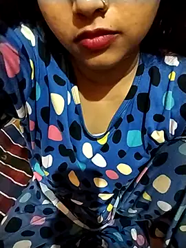 Snapshot of Sexy_Divya__ chatting on 06.06.26 Sexy Divya online show from 06.06.26