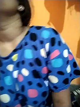 Sexy Divya   online show from 06.17.26