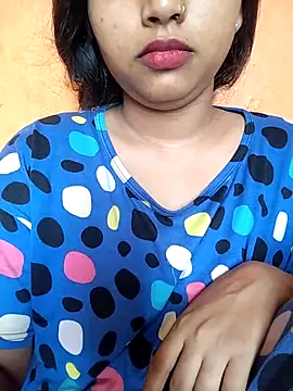 Sexy Divya   online show from 06.18.26