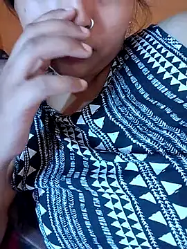 Sexy Divya   online show from 06.22.26