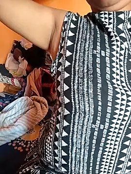 Sexy Divya   online show from 06.24.26