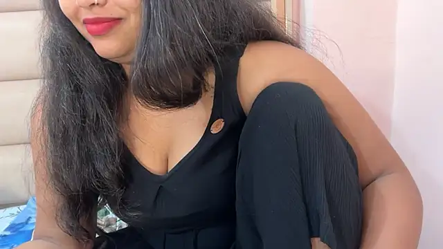 Sexy Divya   online show from 06.24.26