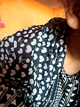 Sexy Divya   online show from 06.26.26