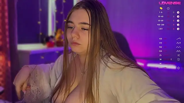 Snapshot of AmeliaMiles chatting on 02.26.26 AmeliaMiles online show from 02.26.26