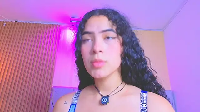 paulina  rose online show from 03.13.26