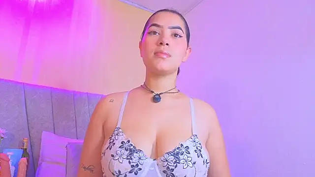 paulina  rose online show from 03.14.26