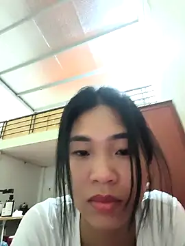 Lynly k2 online show from 04.29.26