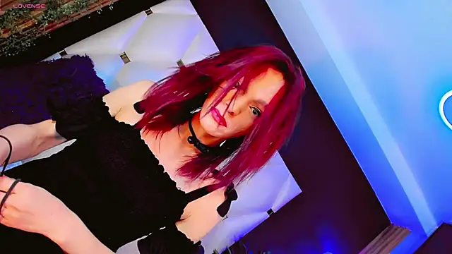 AnnaRouseQueen online show from 04.21.26