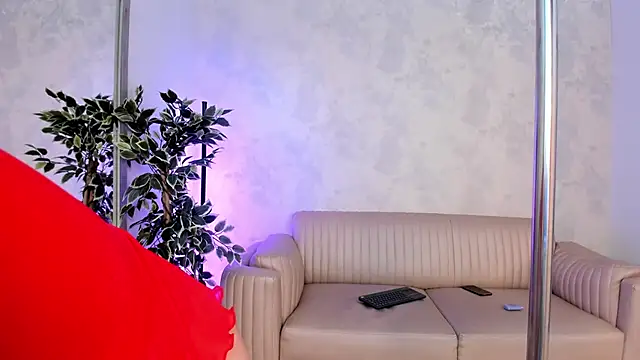 Snapshot of AnnaTylor chatting on 02.04.26 AnnaTylor online show from 02.04.26